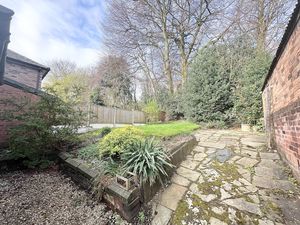 Photo 7- click for photo gallery